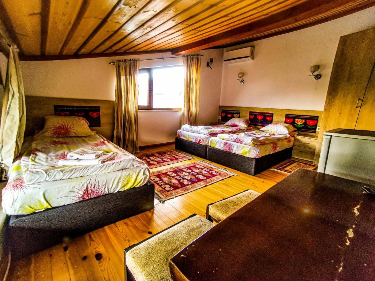 Hotel Alikante 瑟尔尼察 外观 照片